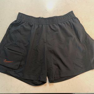 Men's Nike 5" Training Short Size Medium